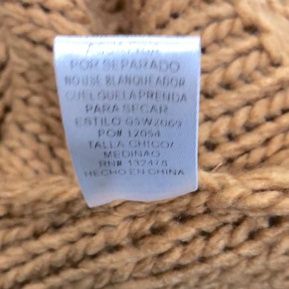 Glam mustard wheat color oversized knit turtleneck sweater size small/medium - Picture 7 of 8